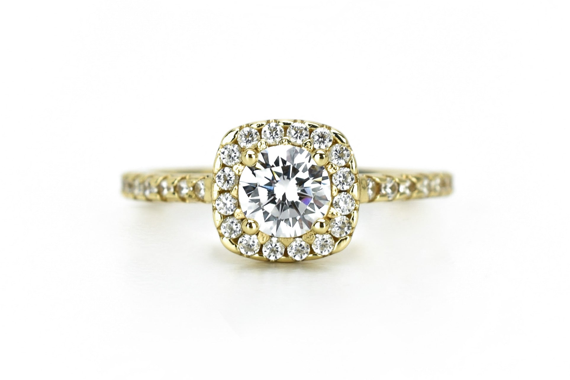 verlovingsring goud, gouden verlovingsring, zilveren verlovingsring, rosegouden verlovingsring, ring met stenen, solitaire zilveren ring met solitaire steen, vierkante ring, zilveren vierkante ring, gouden vierkante ring