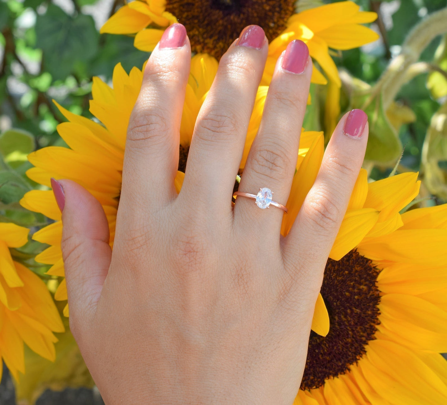 Solitaire ring, rose solitaire ring, 18k rose engagement ring,verlovingsring, ovale ring, rosé ring, 18k verlovings ring, ring voor dames, gouden ring, ovale rosegouden ring, ovale zilveren ring, gouden ovale ring