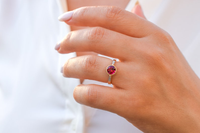 14K Goud June Diamant Ring