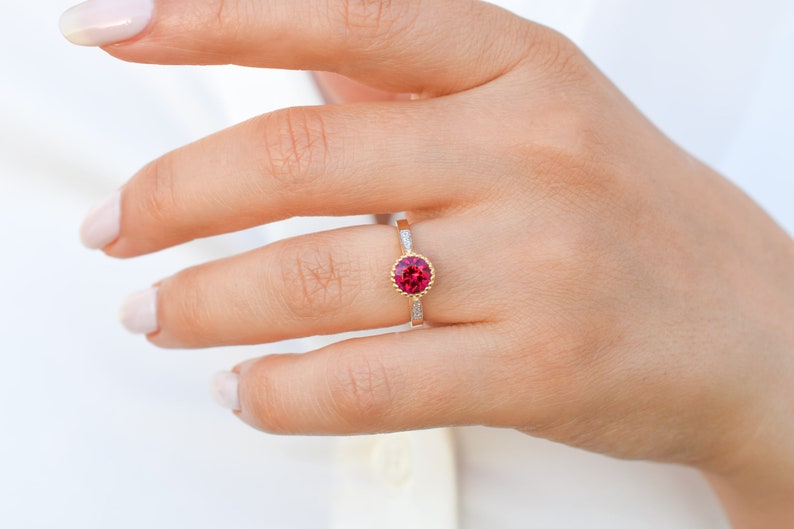 14K Goud June Diamant Ring
