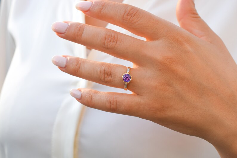 14K Goud June Amethist Diamant Ring