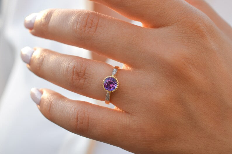14K Goud June Amethist Diamant Ring